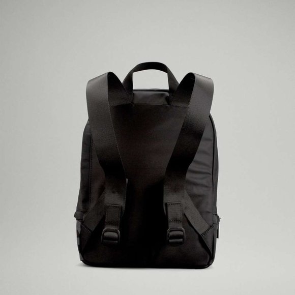 Lululemon City Adventure Backpack Mini 11L Black Graphite Grey - Picture 2 of 11